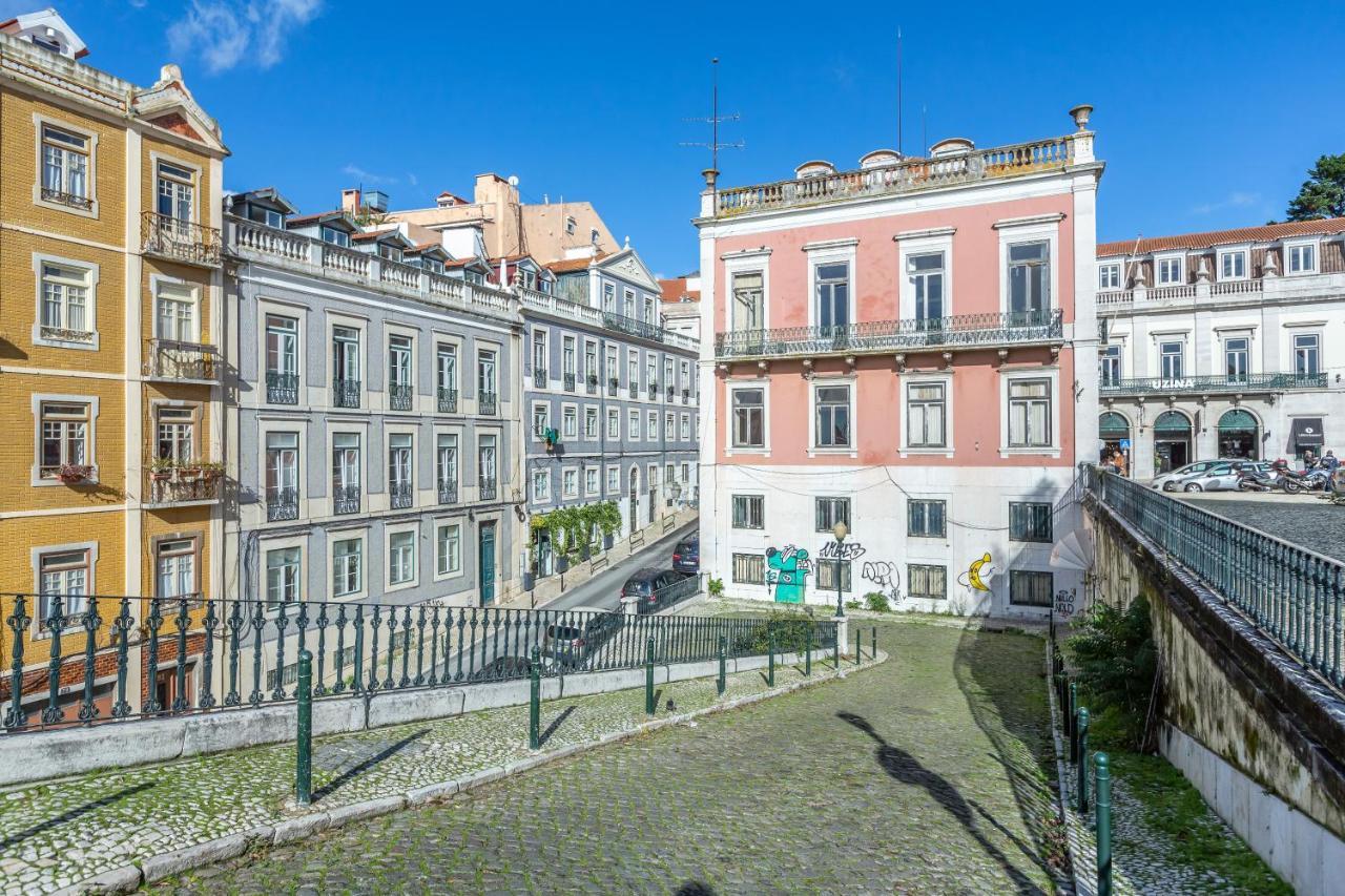Principe Real Charming Garden View Flat At The Heart Of Lisbon Διαμέρισμα Εξωτερικό φωτογραφία
