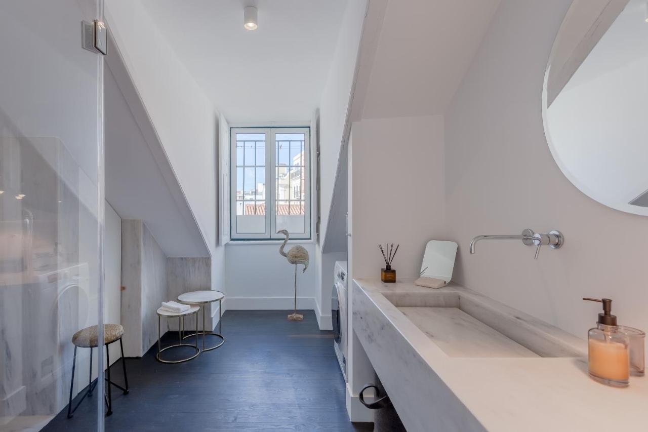 Principe Real Charming Garden View Flat At The Heart Of Lisbon Διαμέρισμα Εξωτερικό φωτογραφία